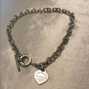 Tiffany necklace in silver.